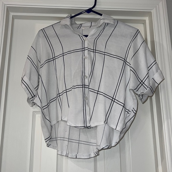 Cropped Button Up - Picture 1 of 3